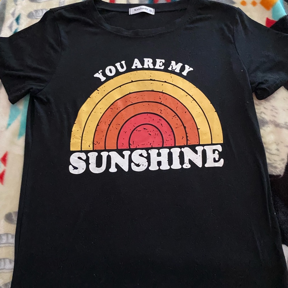 Cute top light weight size Medium